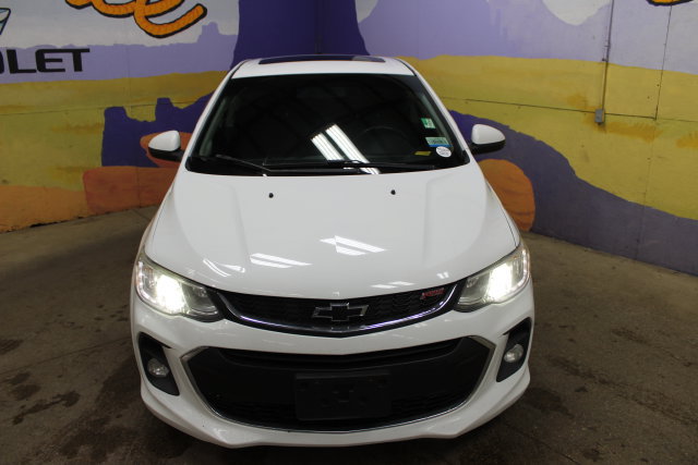 Used 2018 Chevrolet Sonic LT w/ True North Edition FWD image 3