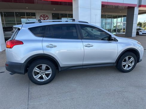Used 2015 Toyota RAV4 XLE image 8