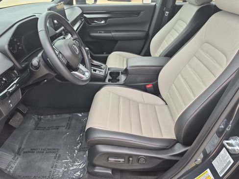 Certified 2025 Honda CR-V Sport Touring image 12
