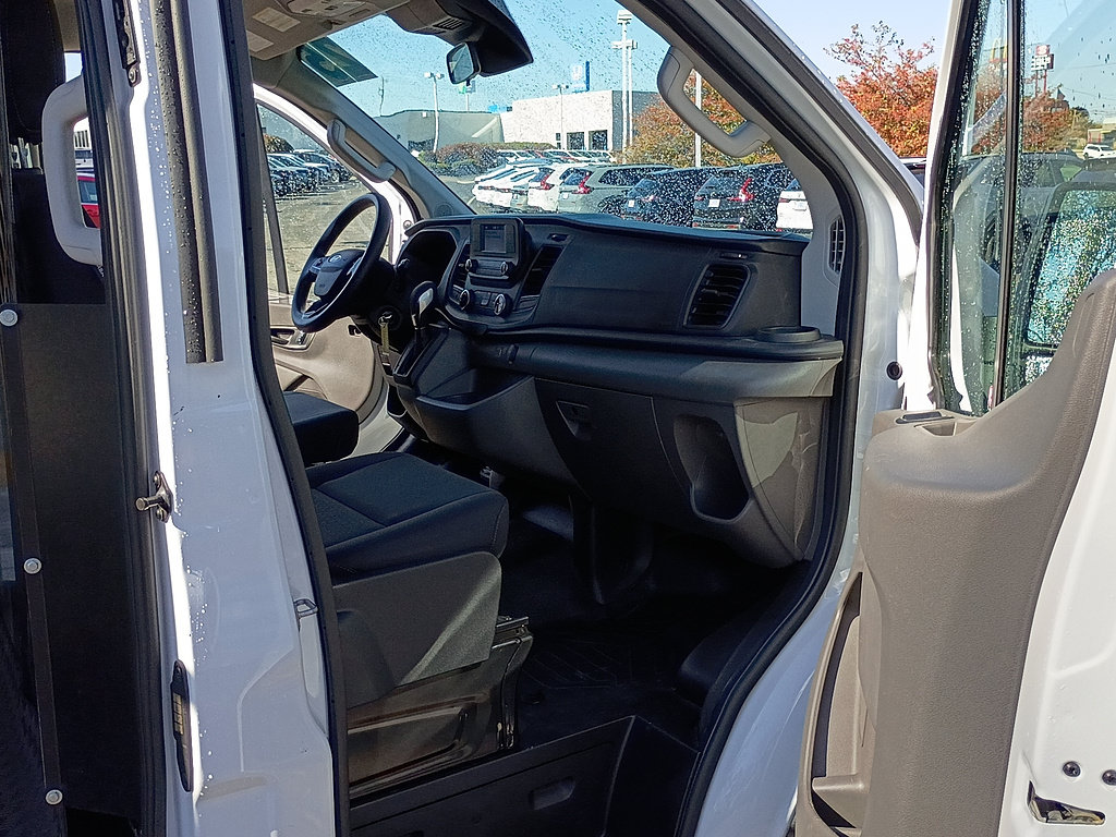 Used 2025 Ford Transit 250 Low Roof w/ Exterior Upgrade Package RWD image 15