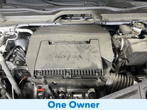 Certified 2025 Honda Pilot Touring image 20