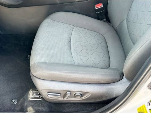 Used 2024 Toyota RAV4 XLE image 18