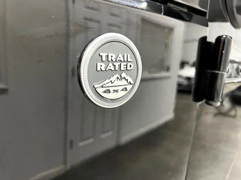 Used 2015 Jeep Wrangler Sport w/ Connectivity Group image 33