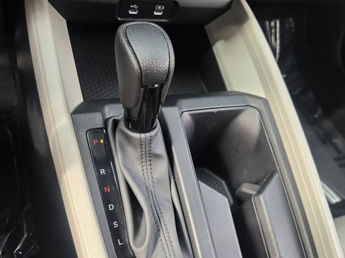 Certified 2025 Honda Accord LX image 19