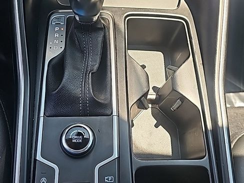 Used 2021 Kia Sorento S image 23
