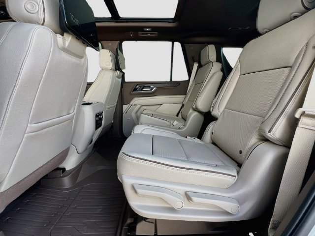 New 2027 GMC Yukon Denali w/ Denali Reserve Package AWD/4WD image 17