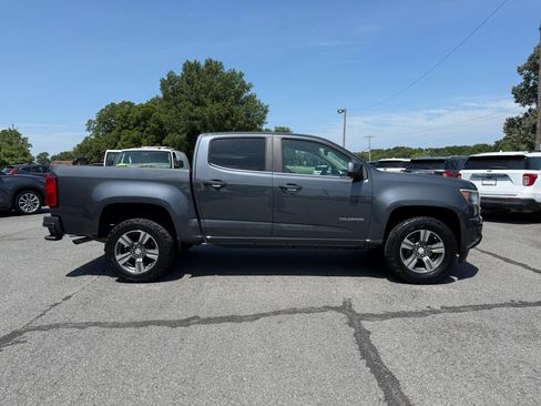 Used 2017 Chevrolet Colorado LT RWD image 7