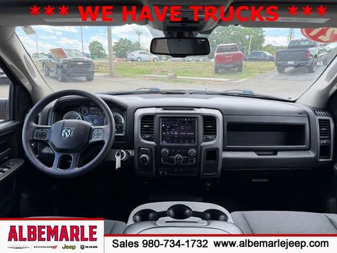 Used 2022 RAM 1500 Tradesman w/ Electronics Group RWD image 40