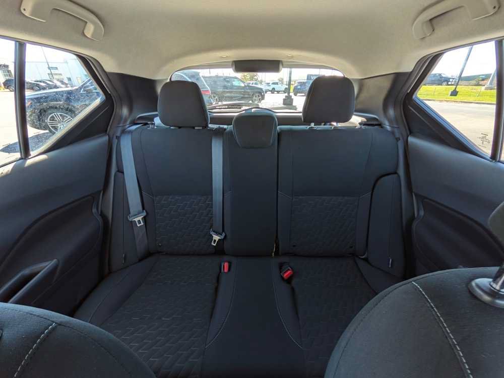 Used 2023 Nissan Kicks SV FWD image 16