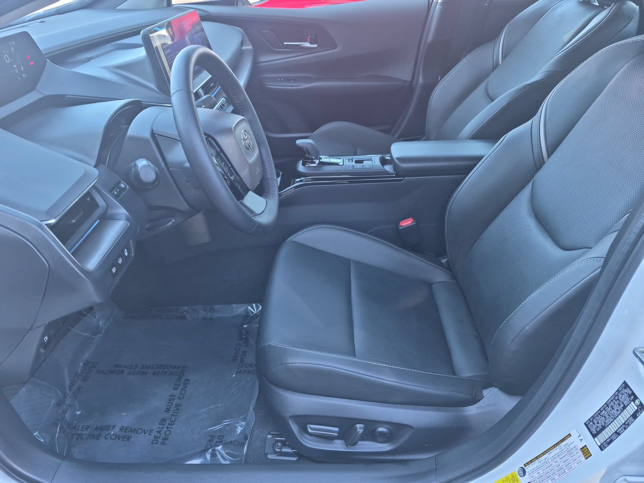 Used 2025 Toyota Prius XLE AWD/4WD image 11