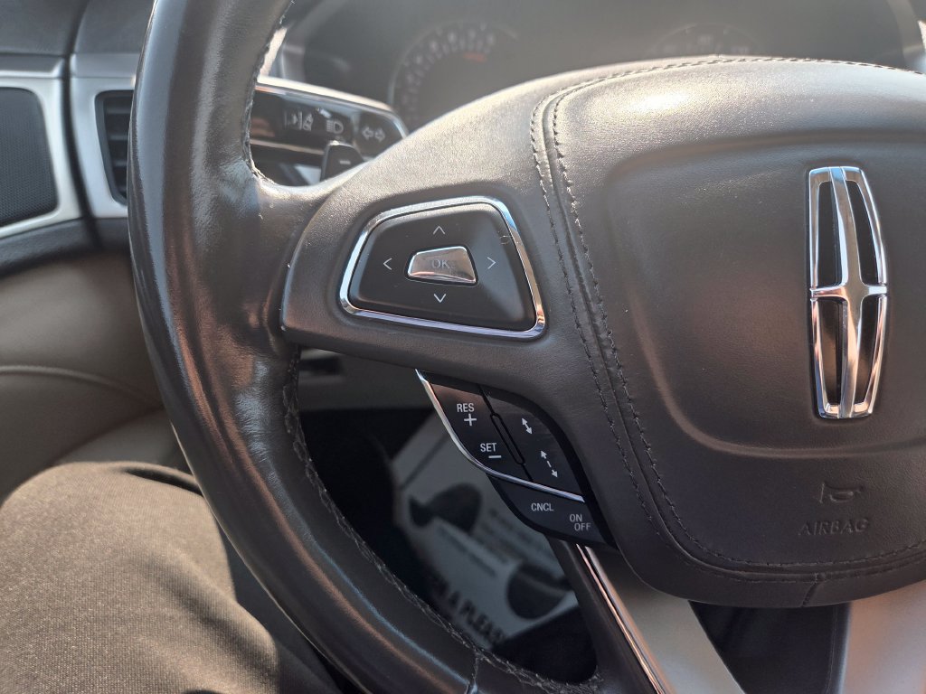 Used 2020 Lincoln MKZ AWD w/ Convenience Package image 20