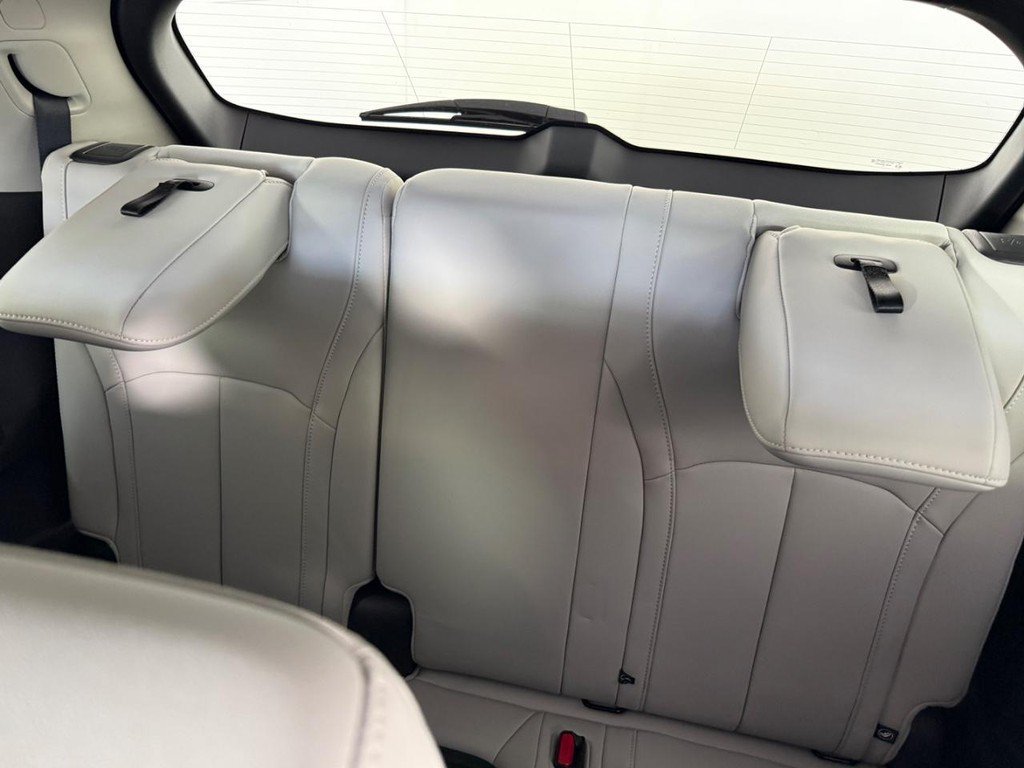New 2027 INFINITI QX60 Luxe AWD/4WD image 18