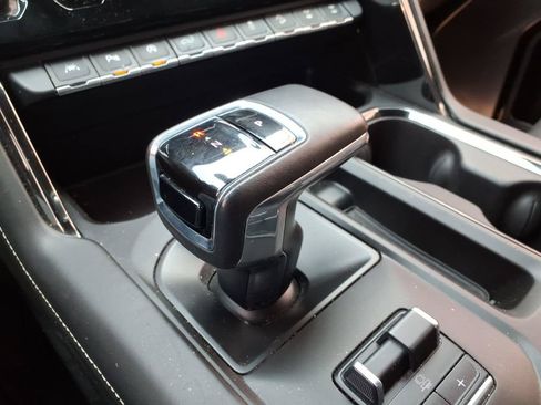 Used 2023 GMC Sierra 1500 AT4X AWD/4WD image 18