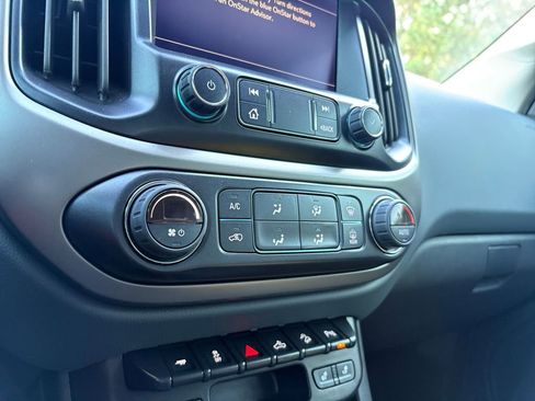 Used 2022 Chevrolet Colorado Z71 image 27