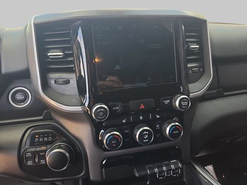 Used 2022 RAM 1500 Big Horn w/ Night Edition AWD/4WD image 23