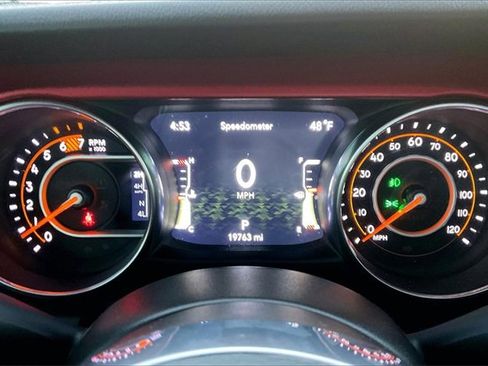 Certified 2023 Jeep Wrangler Unlimited Rubicon w/ Cold Weather Group image 22