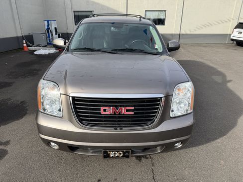Used 2013 GMC Yukon SLT image 3