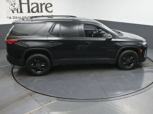 Used 2023 Chevrolet Traverse LT FWD image 41