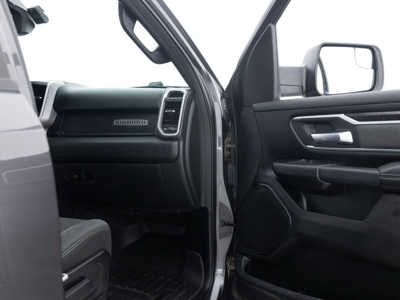 Used 2020 RAM 1500 Big Horn AWD/4WD image 32