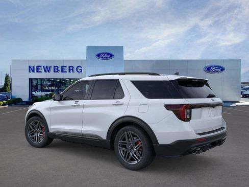 New 2026 Ford Explorer ST w/ Sun And Sound Package image 6