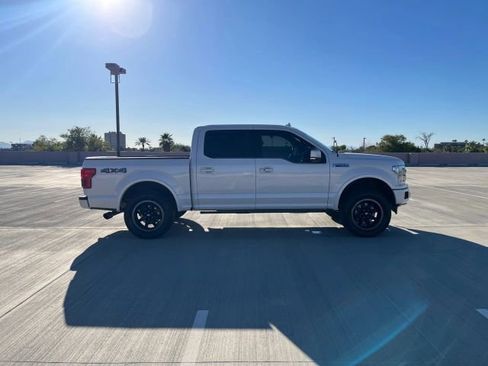 Used 2018 Ford F150 Platinum w/ Equipment Group 701A Luxury image 4