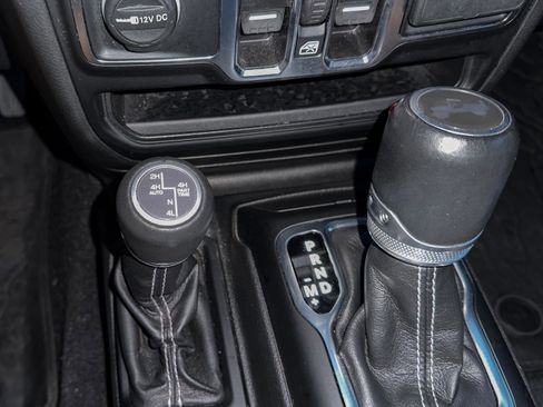 Used 2022 Jeep Wrangler Unlimited Sahara w/ Cold Weather Group image 20