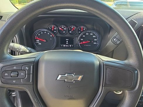 Used 2023 Chevrolet Silverado 1500 Custom Trail Boss w/ LPO, Dark Essentials Package image 17