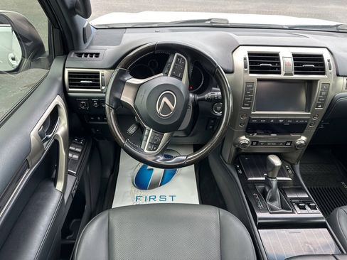Used 2020 Lexus GX 460 Premium image 12