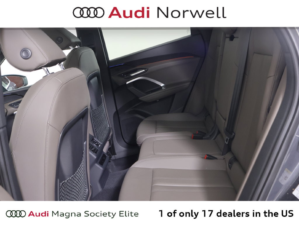 Used 2025 Audi Q5 Premium w/ Convenience Package AWD/4WD image 22