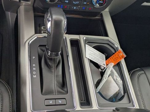 Used 2020 Ford F150 Lariat w/ Equipment Group 502A Luxury image 22