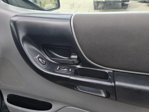 Used 2006 Ford Ranger XLT image 39