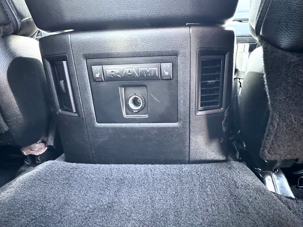 Used 2018 RAM 1500 Laramie w/ Convenience Group AWD/4WD image 26