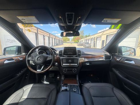 Used 2017 Mercedes-Benz GLS 450 4MATIC image 18