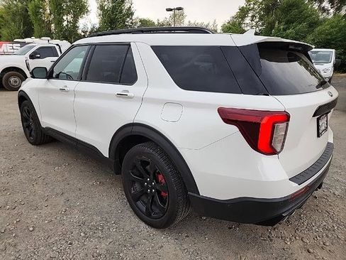 Certified 2021 Ford Explorer ST w/ Equipment Group 401A image 3