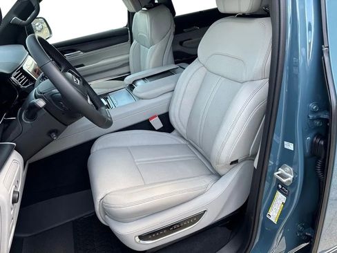 New 2026 Jeep Grand Wagoneer L Summit AWD/4WD image 25
