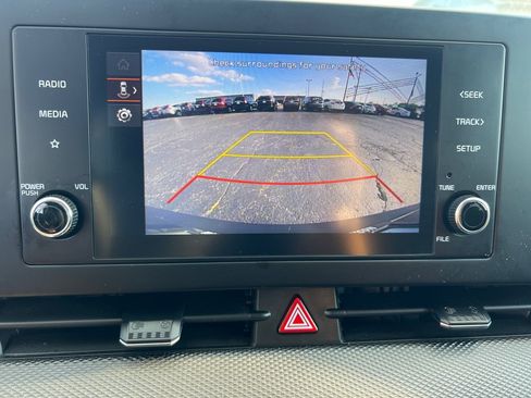 Used 2023 Kia Sportage LX AWD/4WD image 31