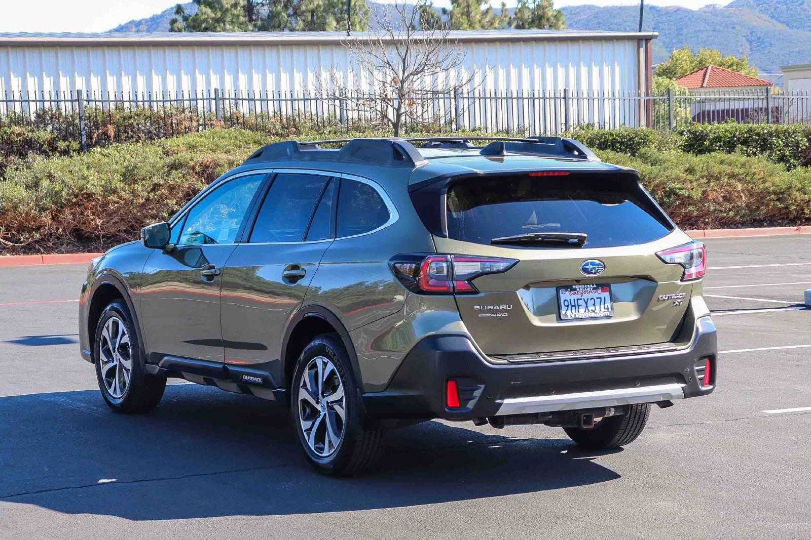 Used 2020 Subaru Outback Limited XT w/ Popular Package #2 AWD/4WD image 5