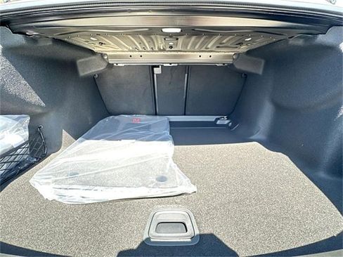 New 2025 Mercedes-Benz C 300 4MATIC Sedan image 14