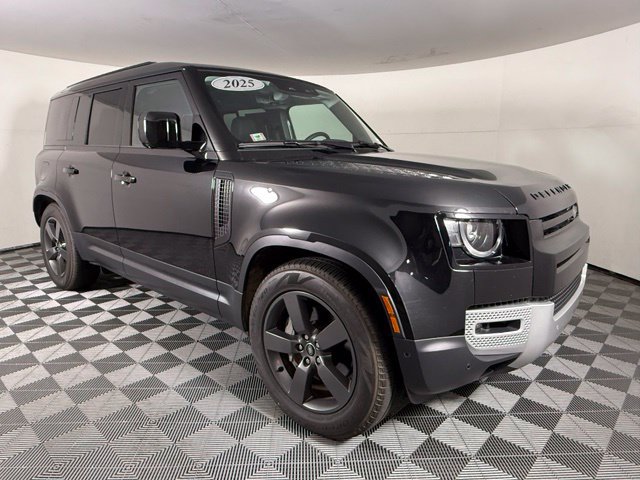 Certified 2025 Land Rover Defender 110 S AWD/4WD image 9