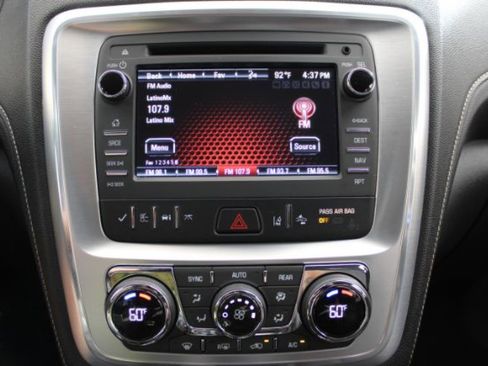 Used 2017 GMC Acadia Limited SLT image 17