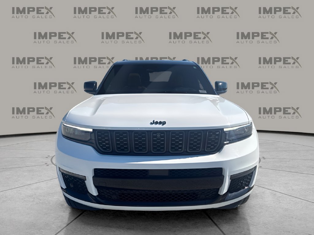 Used 2025 Jeep Grand Cherokee L Summit AWD/4WD image 8