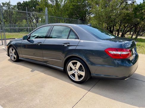 Used 2010 Mercedes-Benz E 350 Sedan image 8