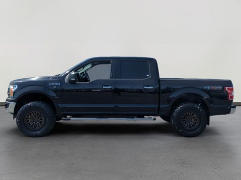 Used 2020 Ford F150 XLT w/ Equipment Group 302A Luxury image 2