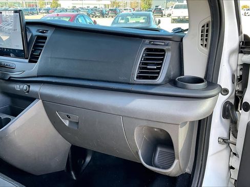 Used 2022 Ford Transit 350 XLT image 18