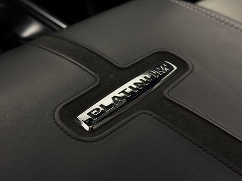 Used 2023 Ford F150 Lightning Platinum image 33