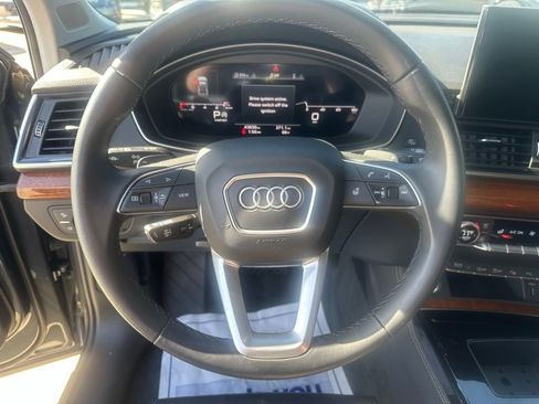 Used 2023 Audi Q5 2.0T Prestige w/ Prestige Package image 15
