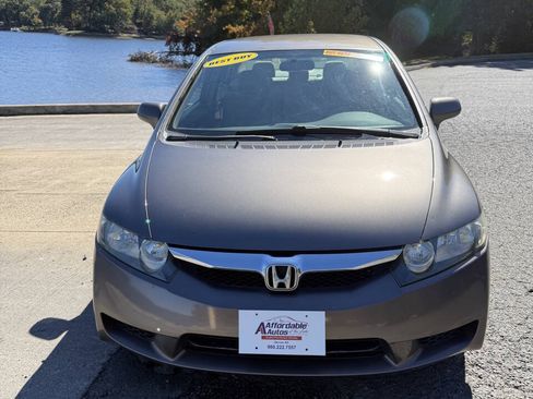 Used 2011 Honda Civic LX image 2