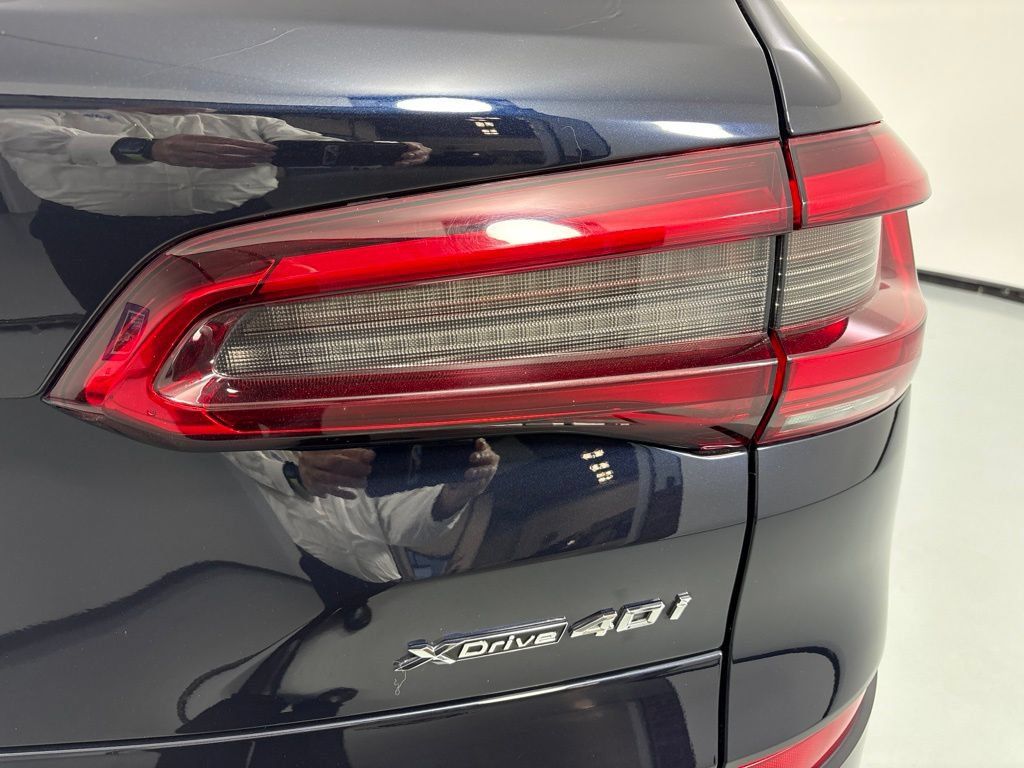 Used 2020 BMW X5 xDrive40i w/ M Sport Package AWD/4WD image 7