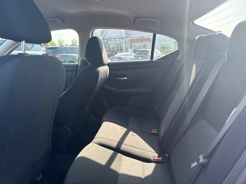 Certified 2023 Nissan Sentra SV FWD image 13
