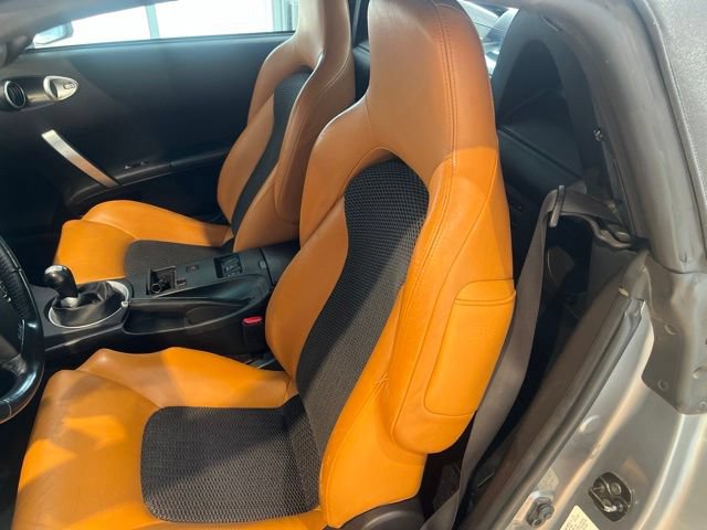 Used 2005 Nissan 350Z Grand Touring RWD image 14